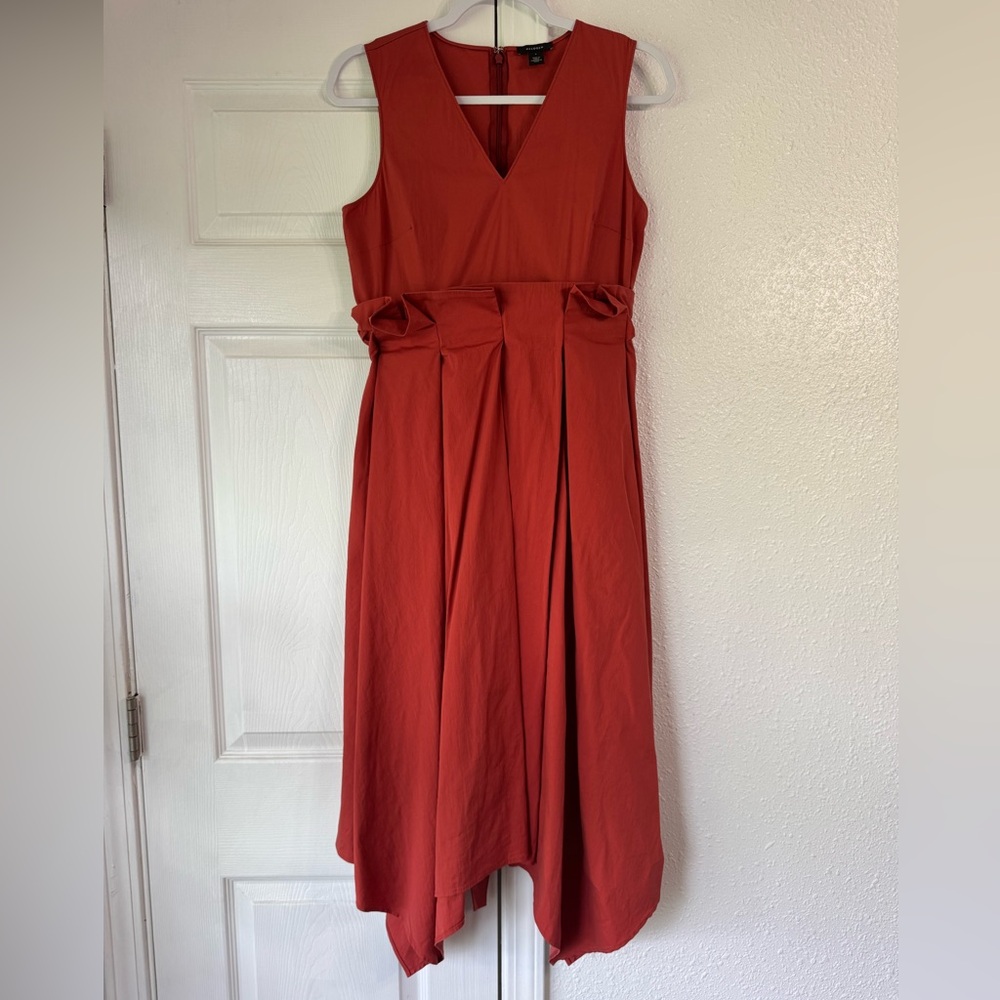 Halogen Elegant Red Sleeveless Dress